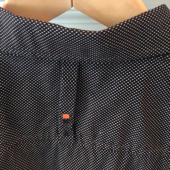 Shirt by Boss. XL - Picture 3 of 5